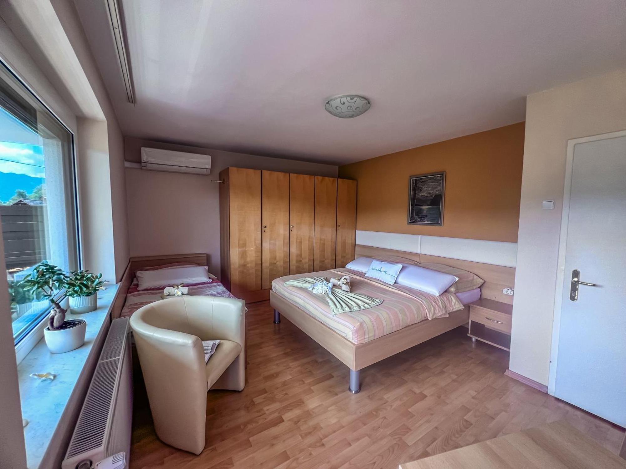 Vista Apartment *